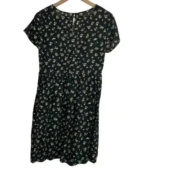 Old Navy Black & Yellow Floral Short Sleeve Woven Swing Dress Womens Size XS - Picture 2 of 7